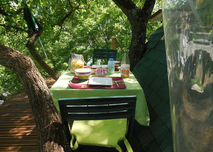 La Insolite Bed and Breakfast Mones