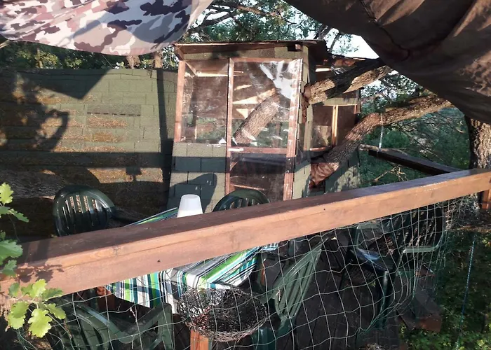 La Insolite Bed and Breakfast Mones